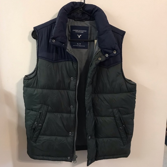 American Eagle Outfitters Jackets & Blazers - American Eagle Vest